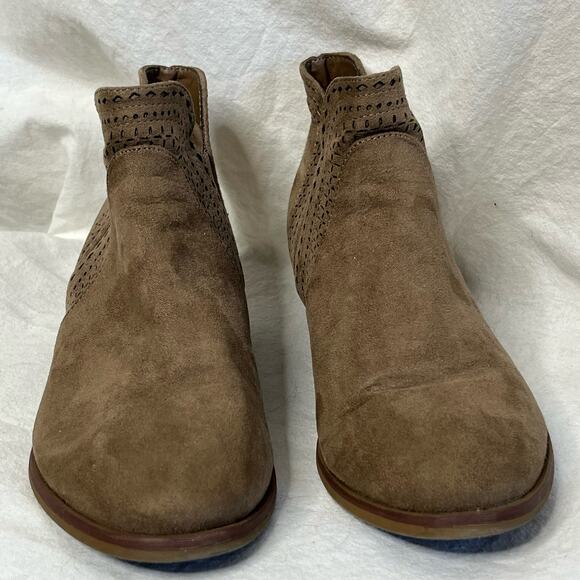 MIA Jayden‎ Pull On Bootie Ankle Boot Taupe Brown Size 7 Country Western Heel - Picture 5 of 10
